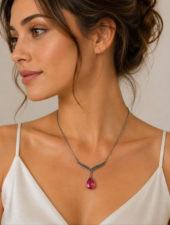 Vintage Jewelry - 5/$25 VTG Pink Crystal Lavalier Teardrop Pendant Chain Necklace
